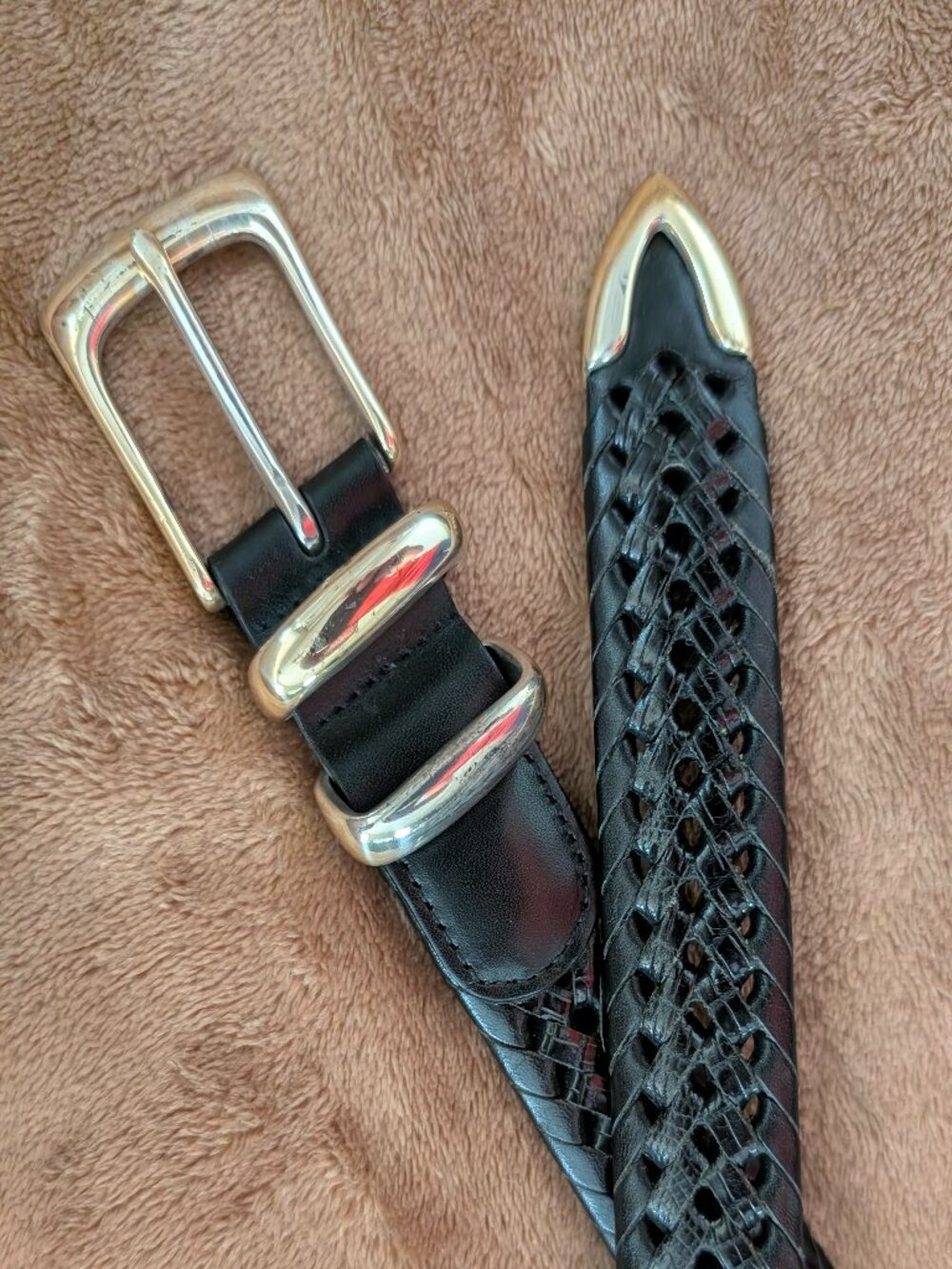 ROUND TREE & YORKE GENUINE Leather Full Grain Cowhide Solid-Brass Buckle 46/115